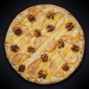 Пицца с грушей и сыром 40 см (тонкое тесто)